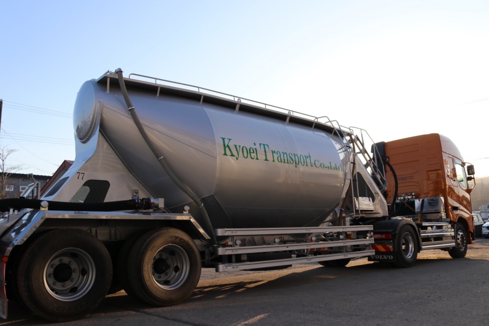 ヤマツツジ/大株【現品発送】管理70683 ヤマツツジ/大株【現品発送】管理70683 株式会社オオヤマ | ねじや精密